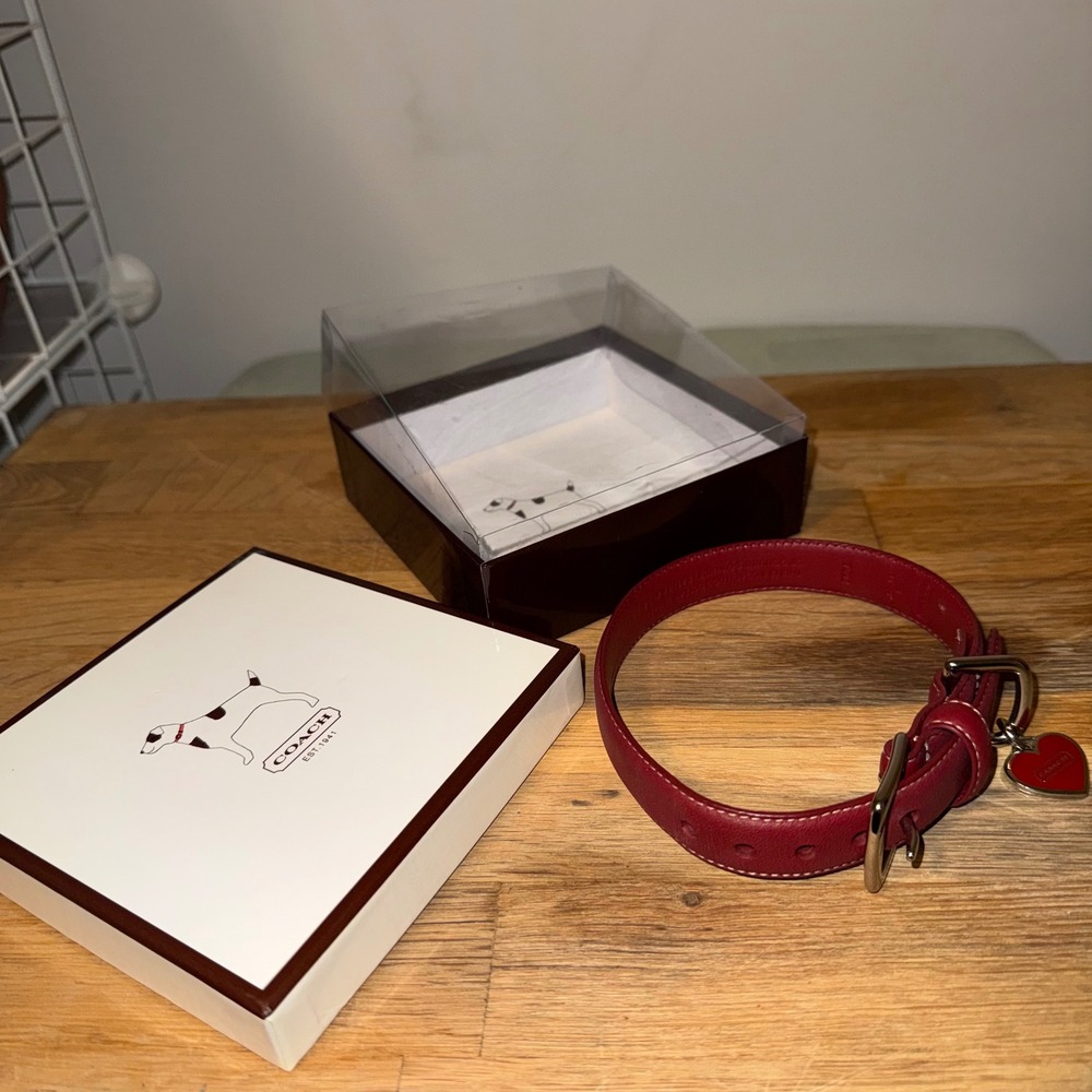 Coach Red Leather Dog Collar Heart Charm Small 11-13 Inch 7692 Silver Hardware